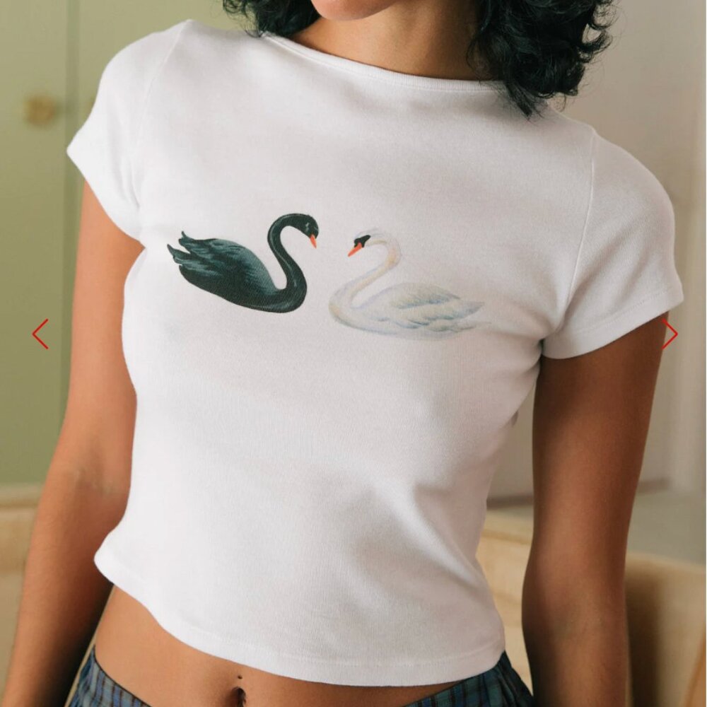 Lisa Says Gah Swan T-Shirt - Size L